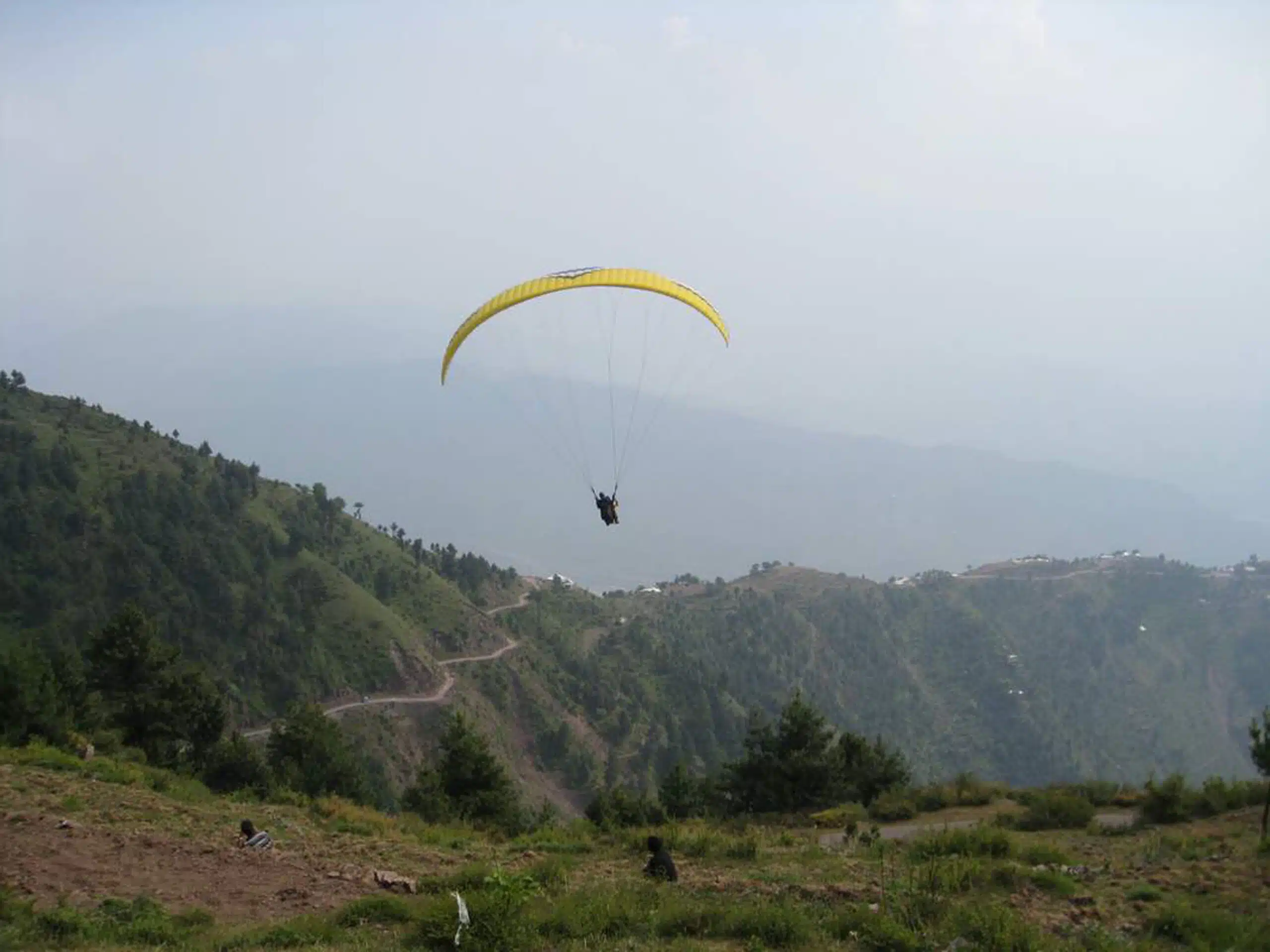 Paragliding In Kashmir