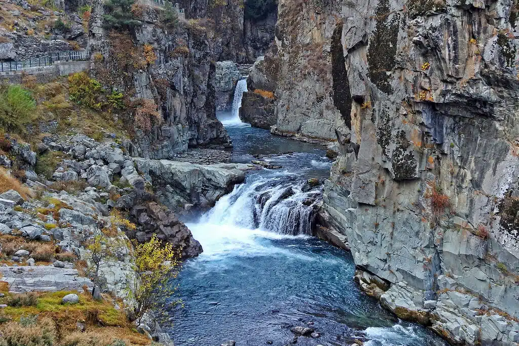 Aharbal Waterfall