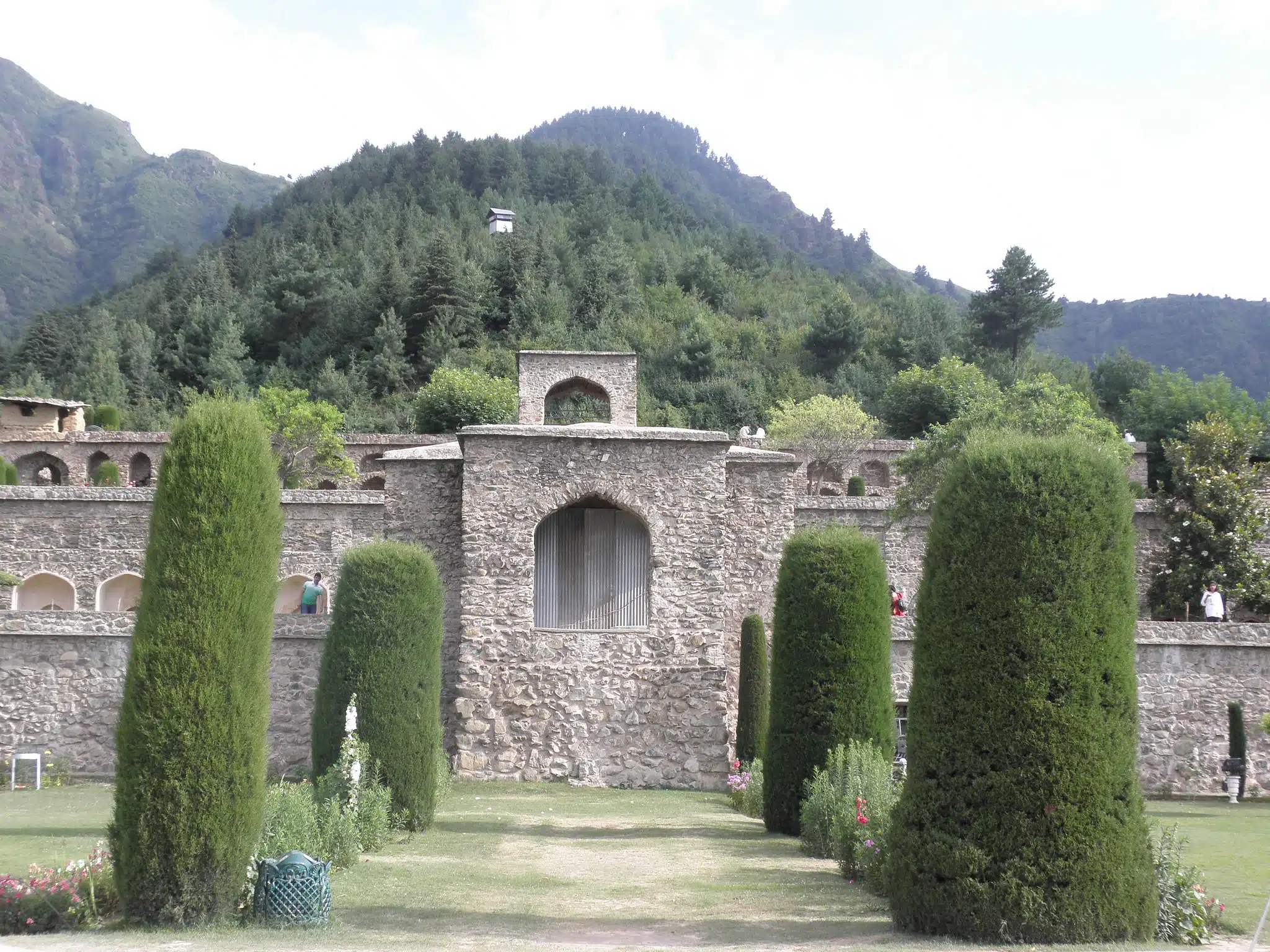 pari mahal