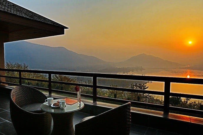taj vivanta reasturent with the view of sunrise