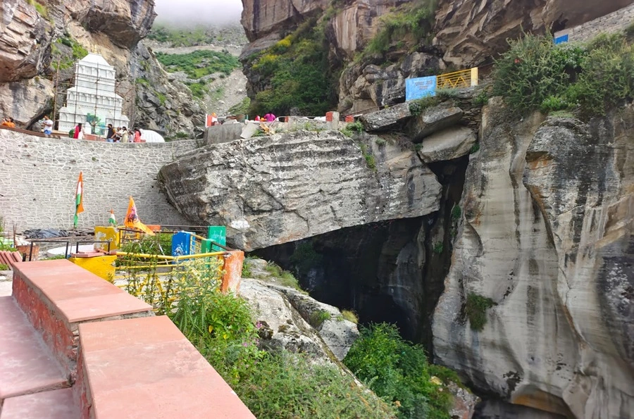 Mana Village - Offbeat Place in Uttarakhand